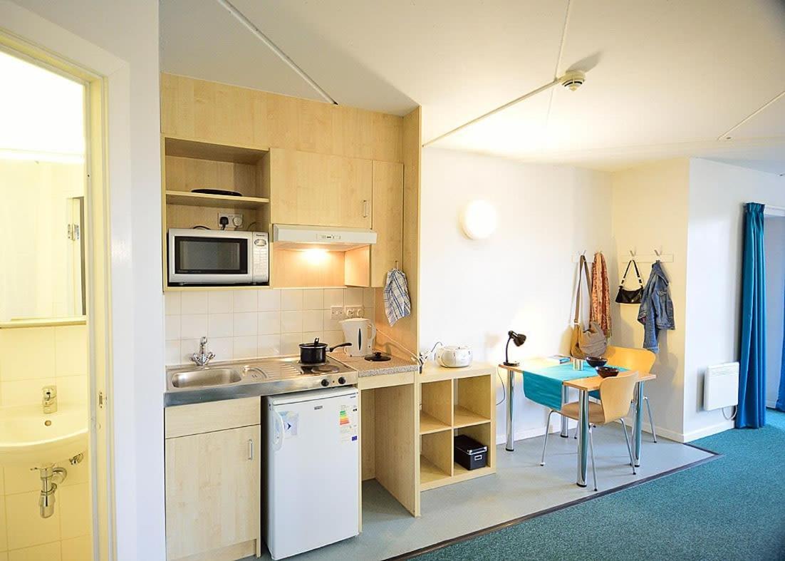 Ferienwohnung Broadgate Park Beeston Nottingham Exterior foto