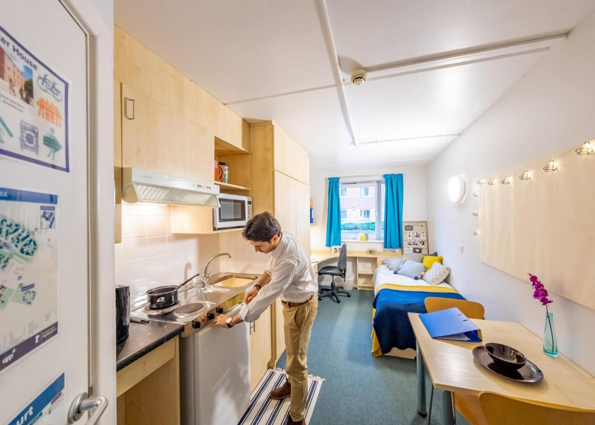 Ferienwohnung Broadgate Park Beeston Nottingham Exterior foto